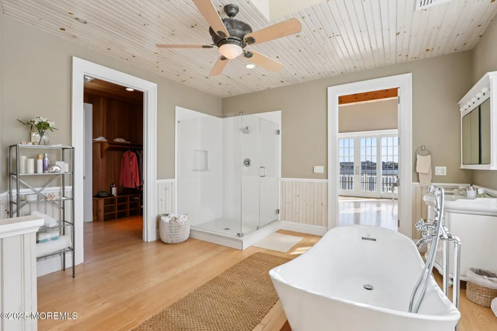 125 Route 35 S Mantoloking, NJ 08738