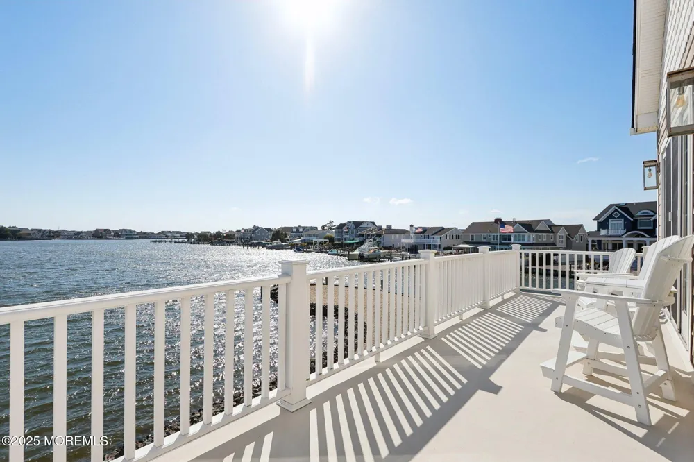 125 Route 35 S Mantoloking, NJ 08738