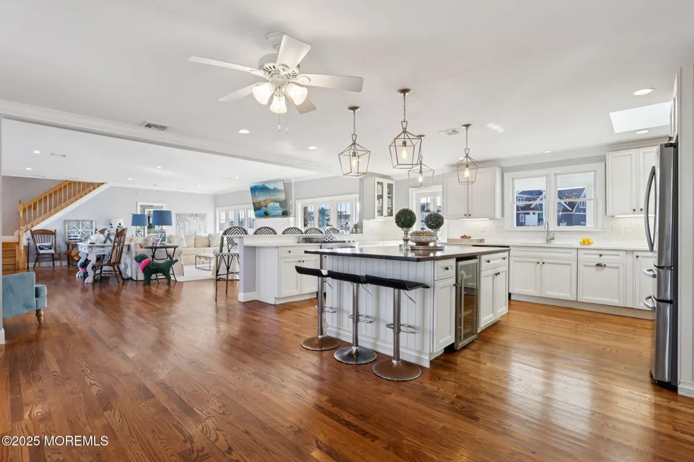 125 Route 35 S Mantoloking, NJ 08738