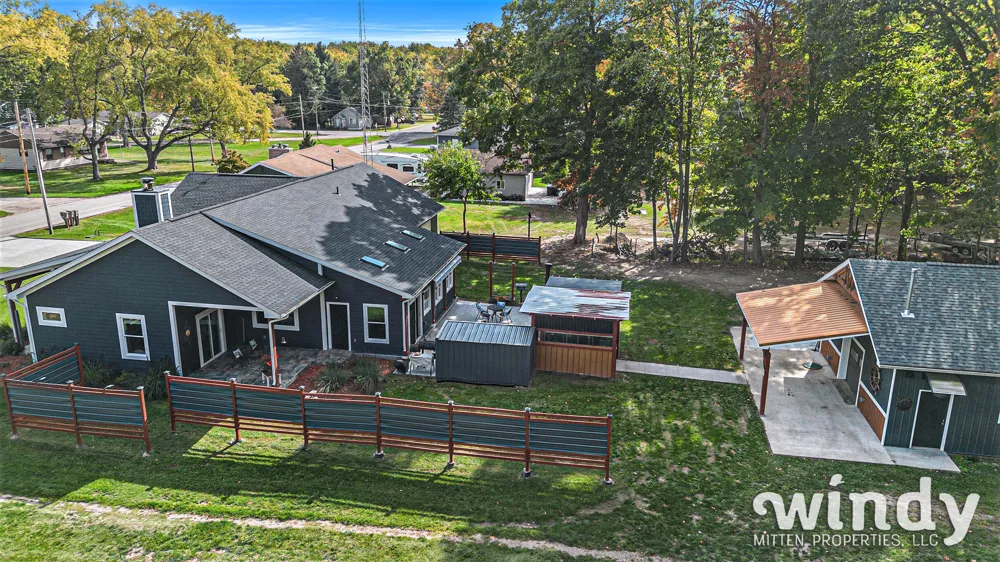 4958 Forest Park Avenue Watervliet Township, MI 49098