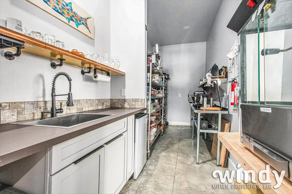 4958 Forest Park Avenue Watervliet Township, MI 49098