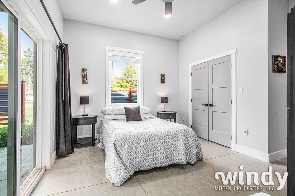 4958 Forest Park Avenue Watervliet Township, MI 49098