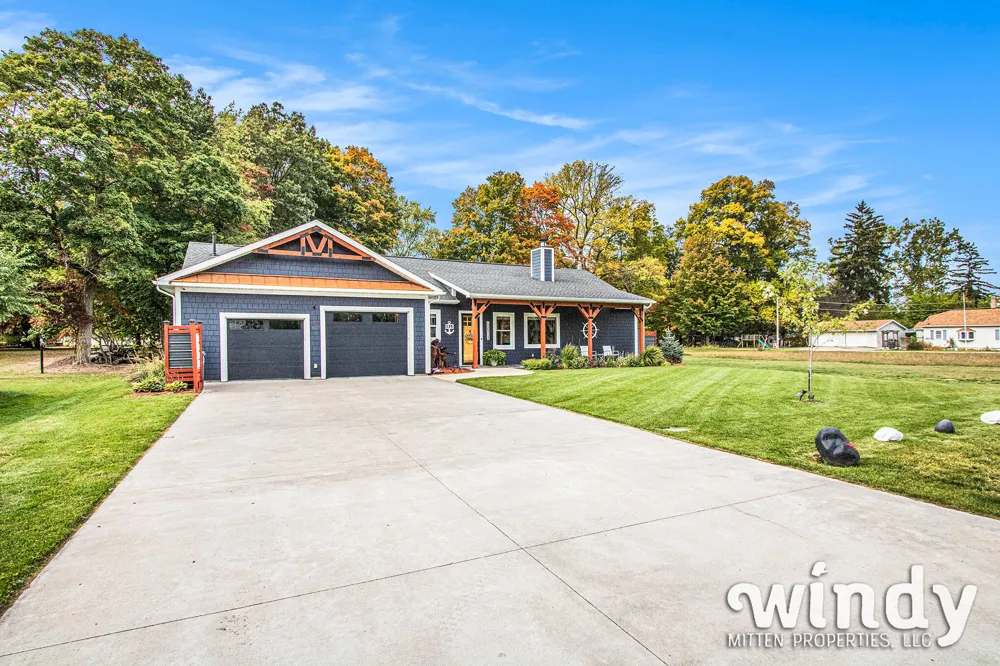 4958 Forest Park Avenue Watervliet Township, MI 49098