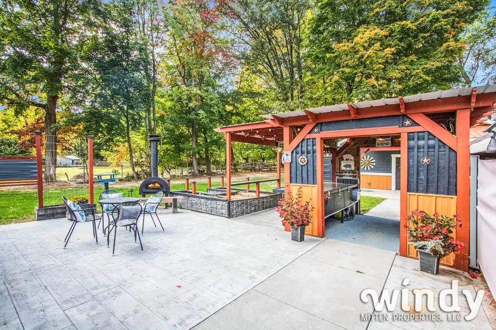 4958 Forest Park Avenue Watervliet Township, MI 49098