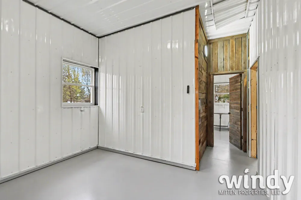 4958 Forest Park Avenue Watervliet Township, MI 49098