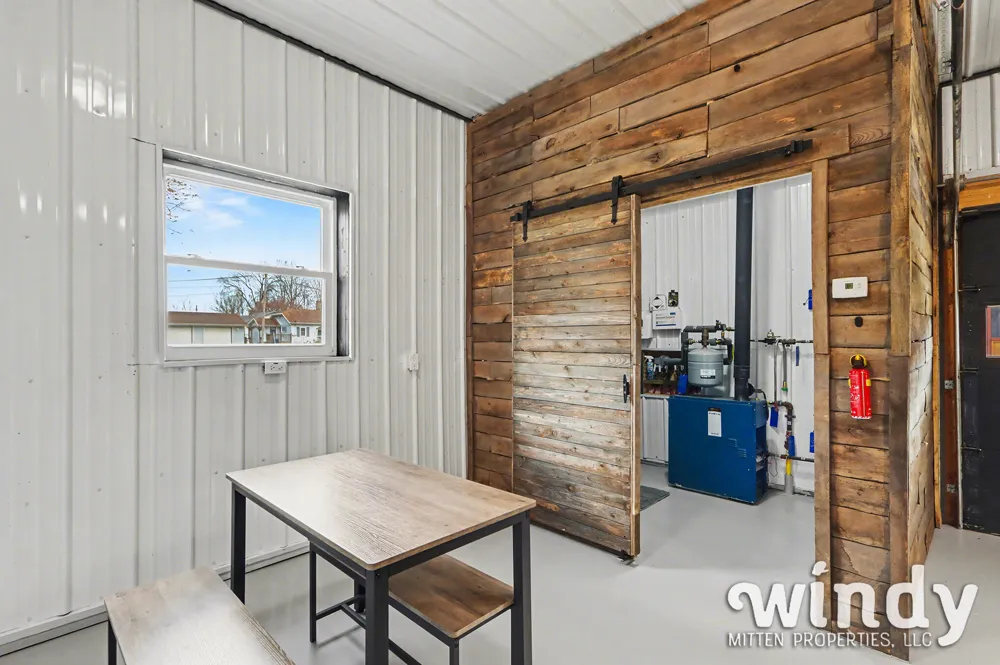 4958 Forest Park Avenue Watervliet Township, MI 49098
