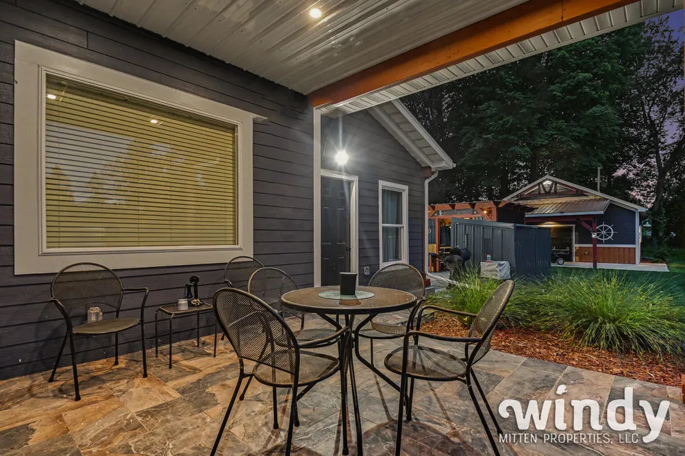 4958 Forest Park Avenue Watervliet Township, MI 49098