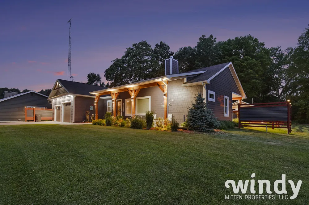 4958 Forest Park Avenue Watervliet Township, MI 49098