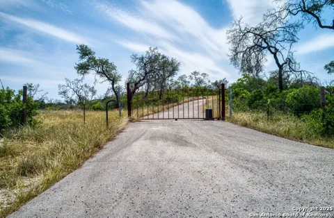 3044 County Road 2615