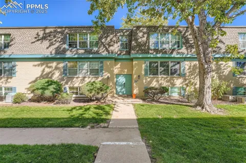 9230 E Girard Avenue #7