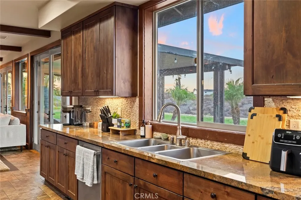 34670 Santa Rita Road Temecula, CA 92592