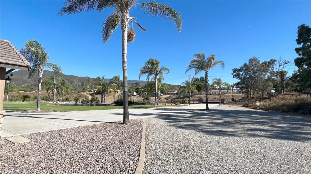 34670 Santa Rita Road Temecula, CA 92592