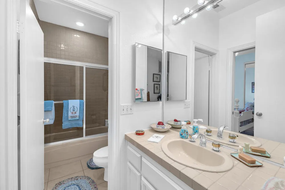 165 Lake Shore Drive Rancho Mirage, CA 92270
