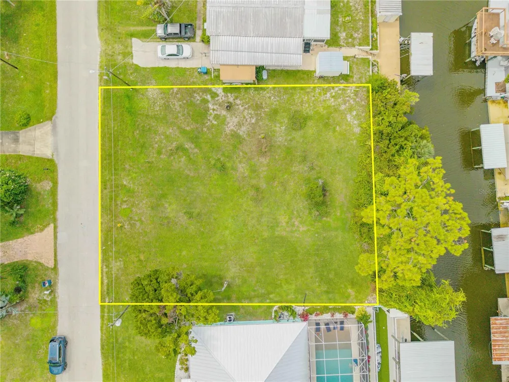 113 CHARLES STREET Edgewater, FL 32141