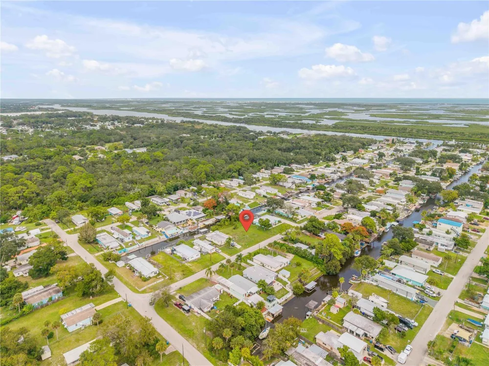 113 CHARLES STREET Edgewater, FL 32141