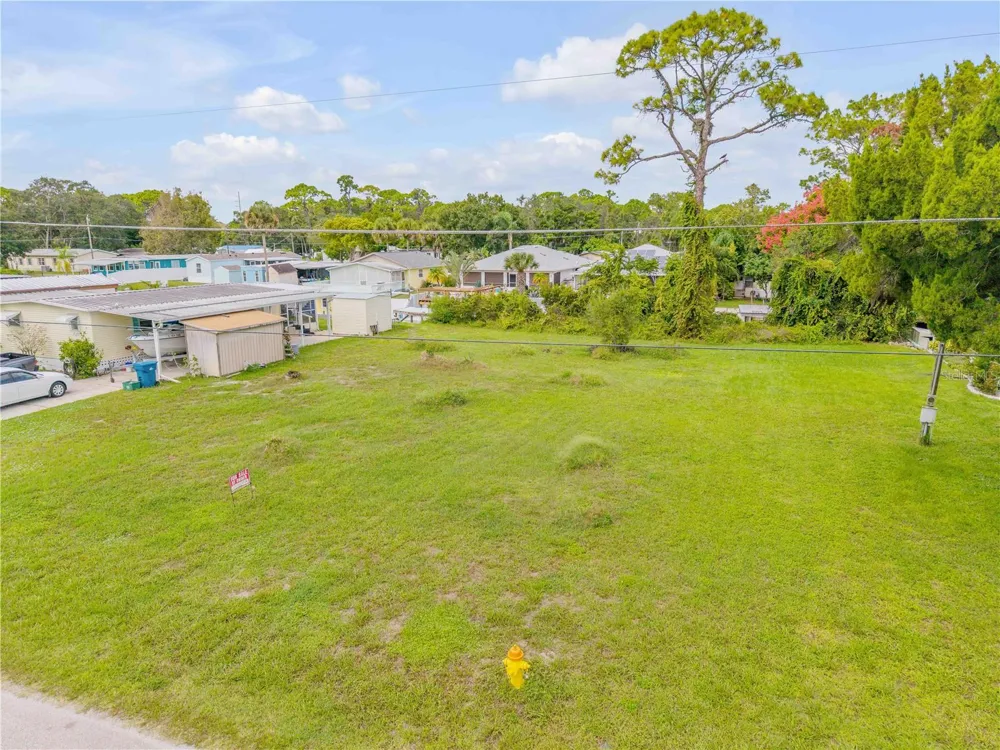 113 CHARLES STREET Edgewater, FL 32141
