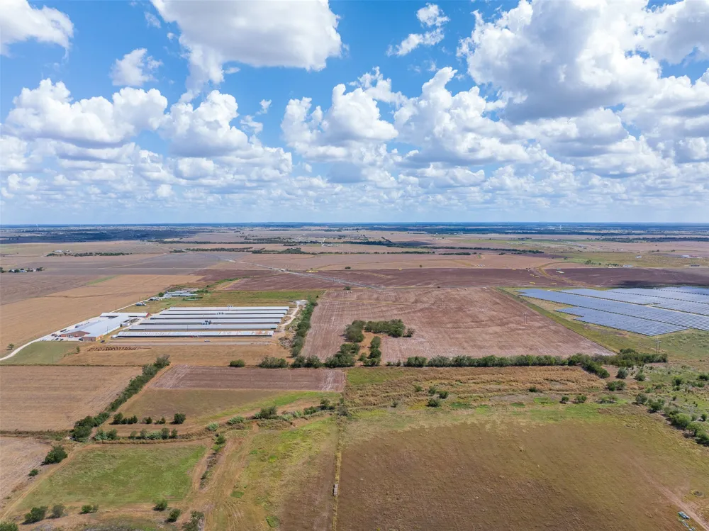 Wells Lane Manor, TX 78653
