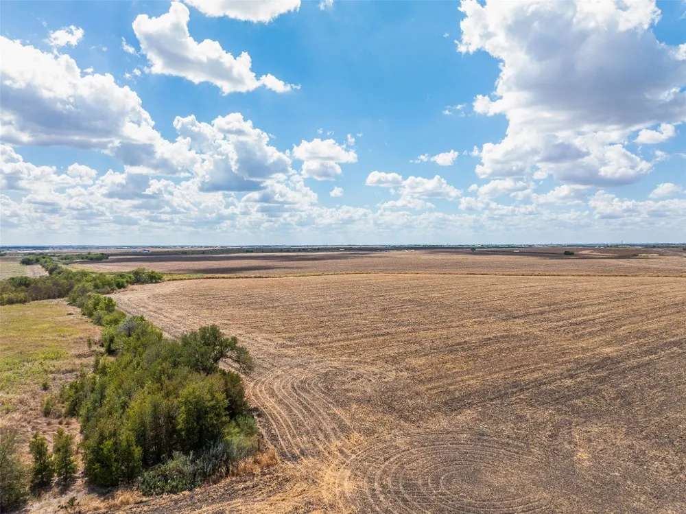 Wells Lane Manor, TX 78653