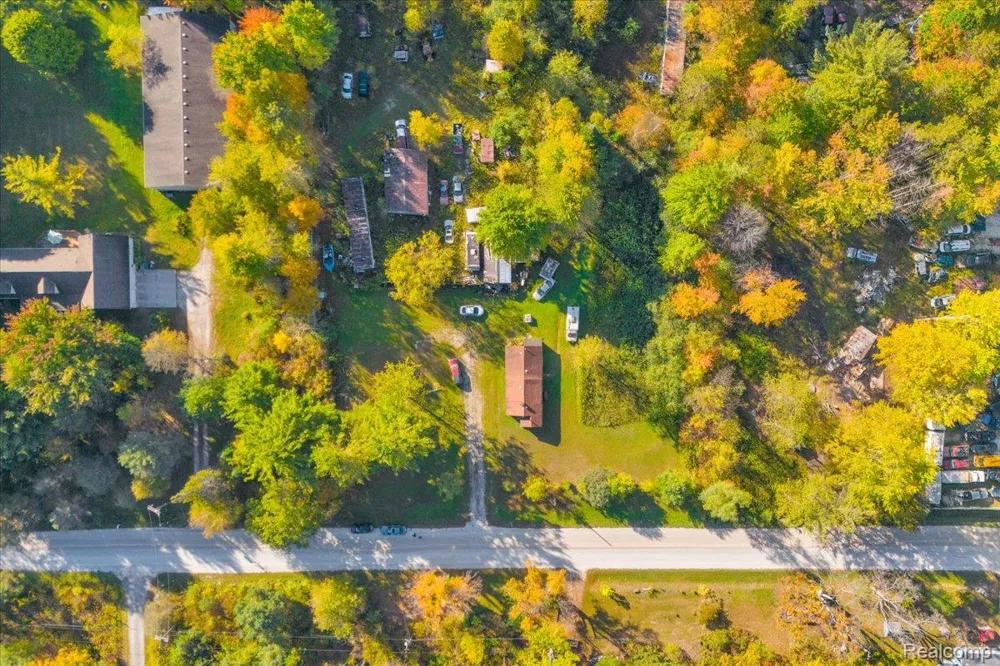 6417 Dove Road Kimball Township, MI 48074