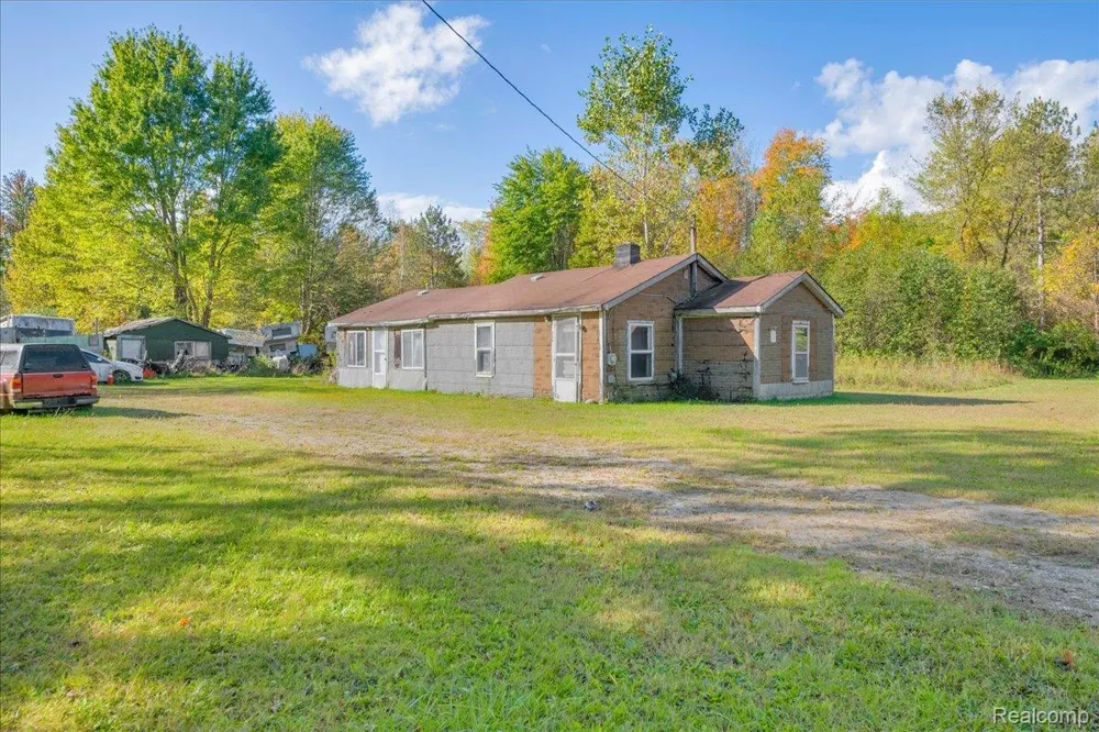 6417 Dove Road Kimball Township, MI 48074