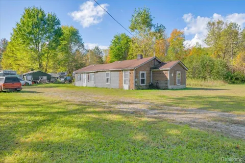 6417 Dove Road
