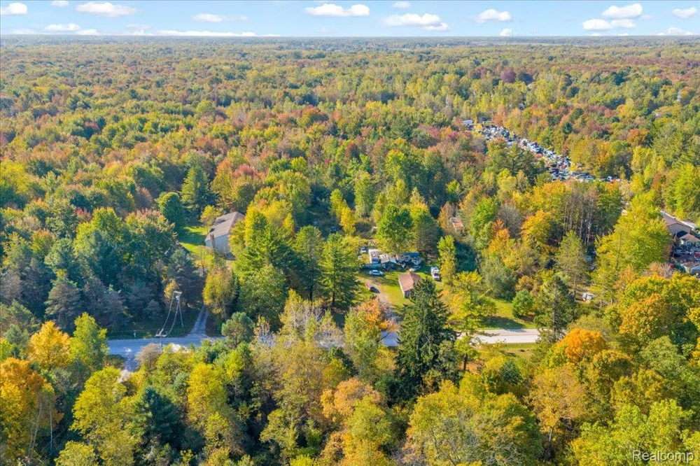 6417 Dove Road Kimball Township, MI 48074