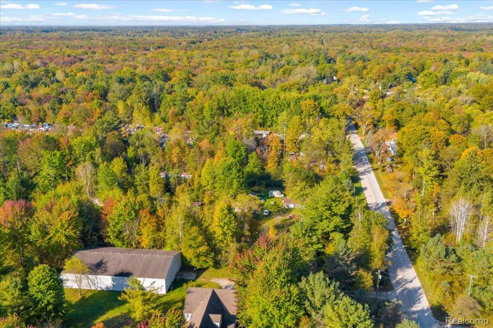 6417 Dove Road Kimball Township, MI 48074