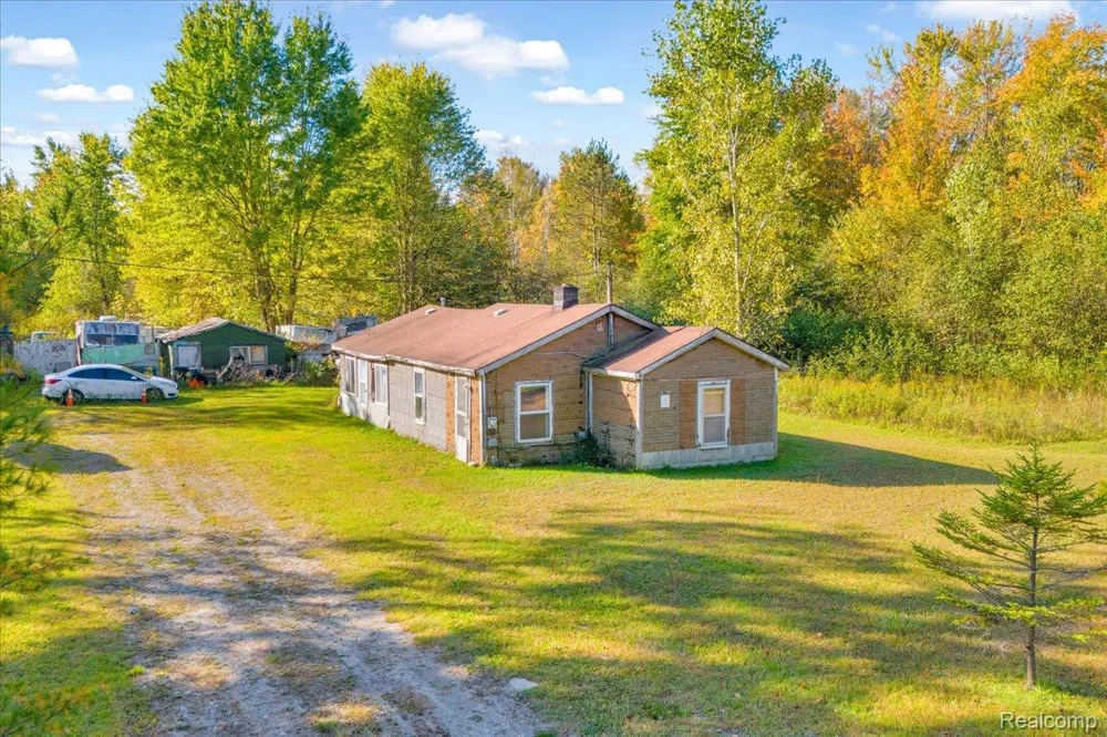 6417 Dove Road Kimball Township, MI 48074
