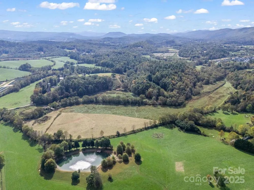 128 Cook Lane Mills River, NC 28759
