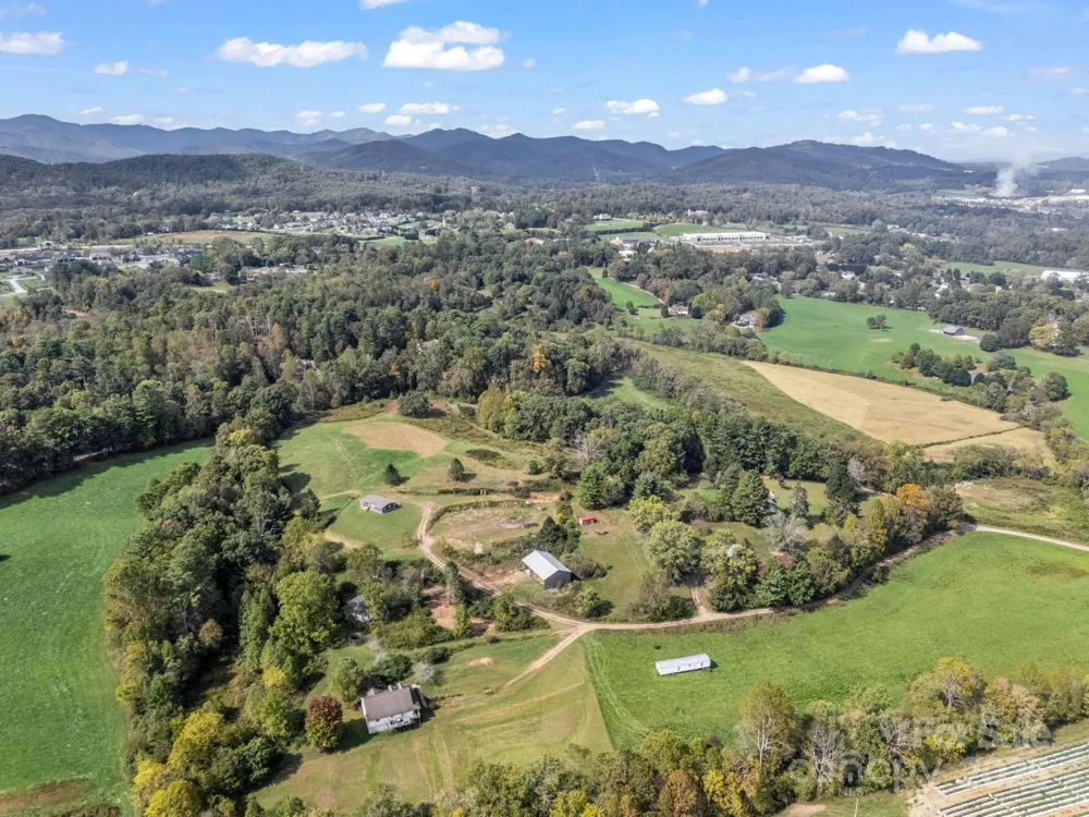 128 Cook Lane Mills River, NC 28759