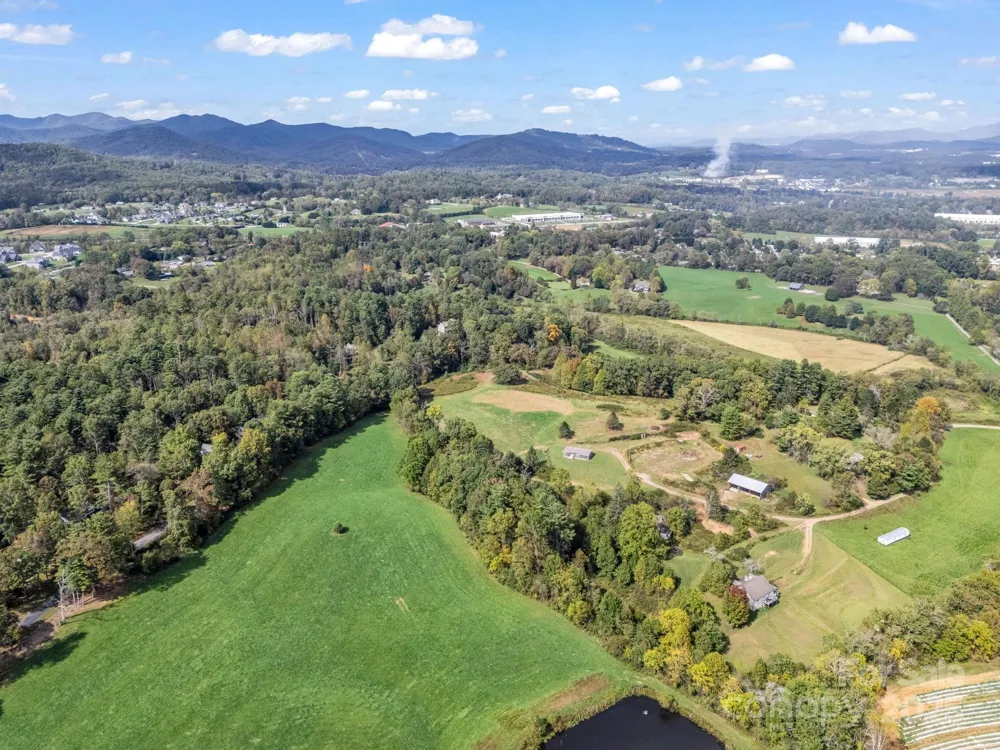 128 Cook Lane Mills River, NC 28759