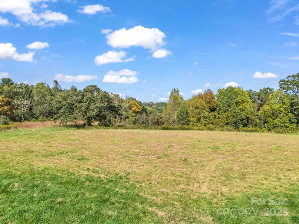 128 Cook Lane Mills River, NC 28759