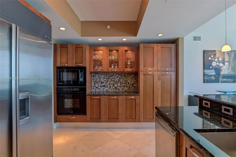3535 S OCEAN DR #2102 Hollywood, FL 33019