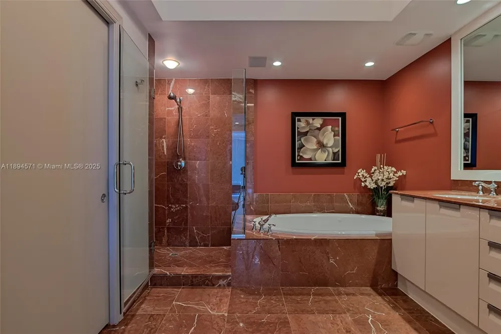 3535 S OCEAN DR #2102 Hollywood, FL 33019