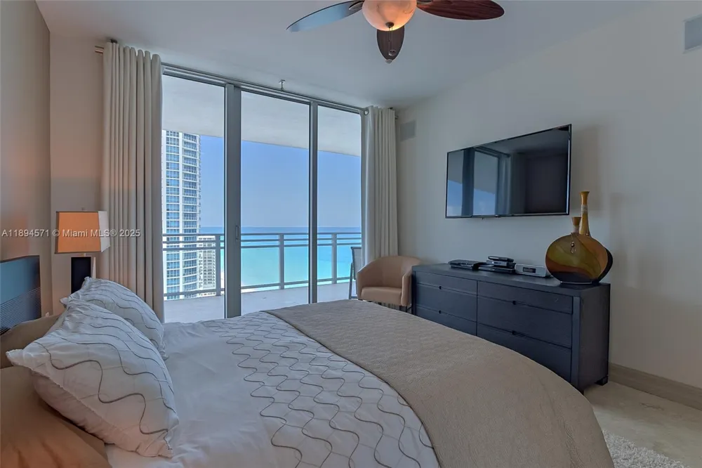 3535 S OCEAN DR #2102 Hollywood, FL 33019