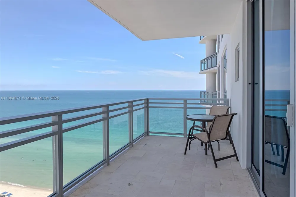 3535 S OCEAN DR #2102 Hollywood, FL 33019