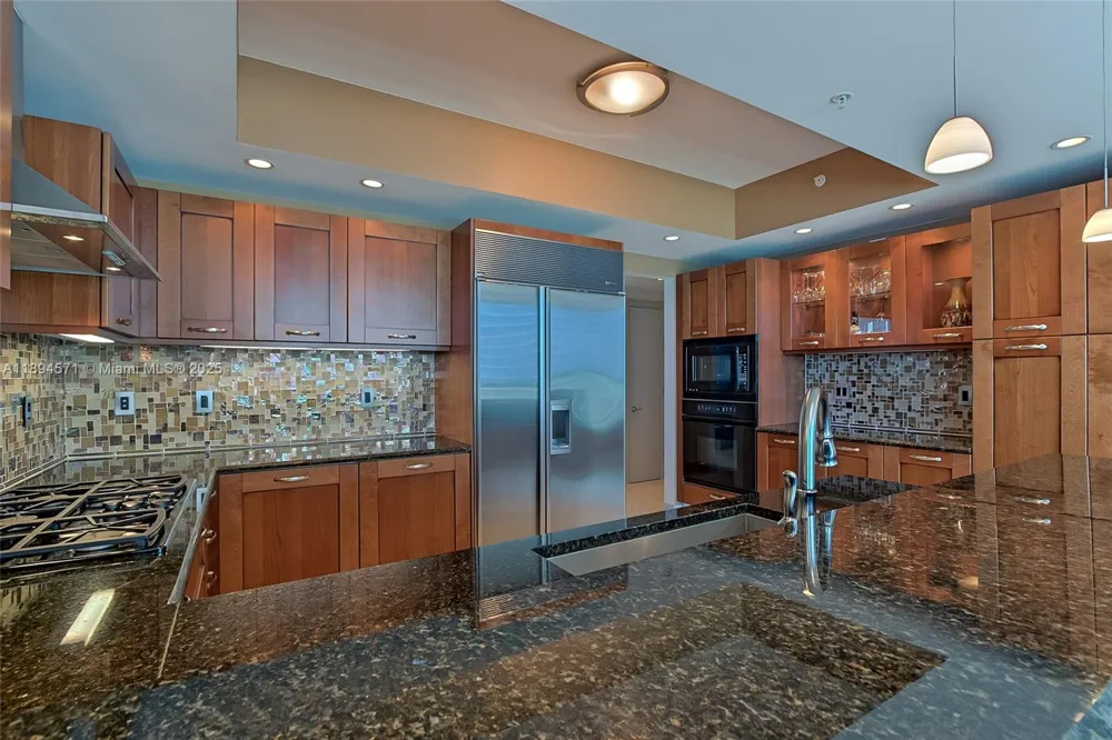 3535 S OCEAN DR #2102 Hollywood, FL 33019
