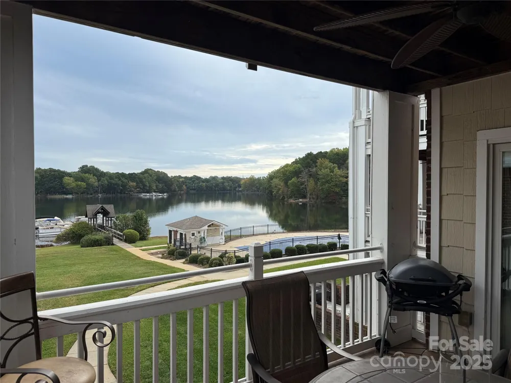 930 Jetton Street #20 Davidson, NC 28036