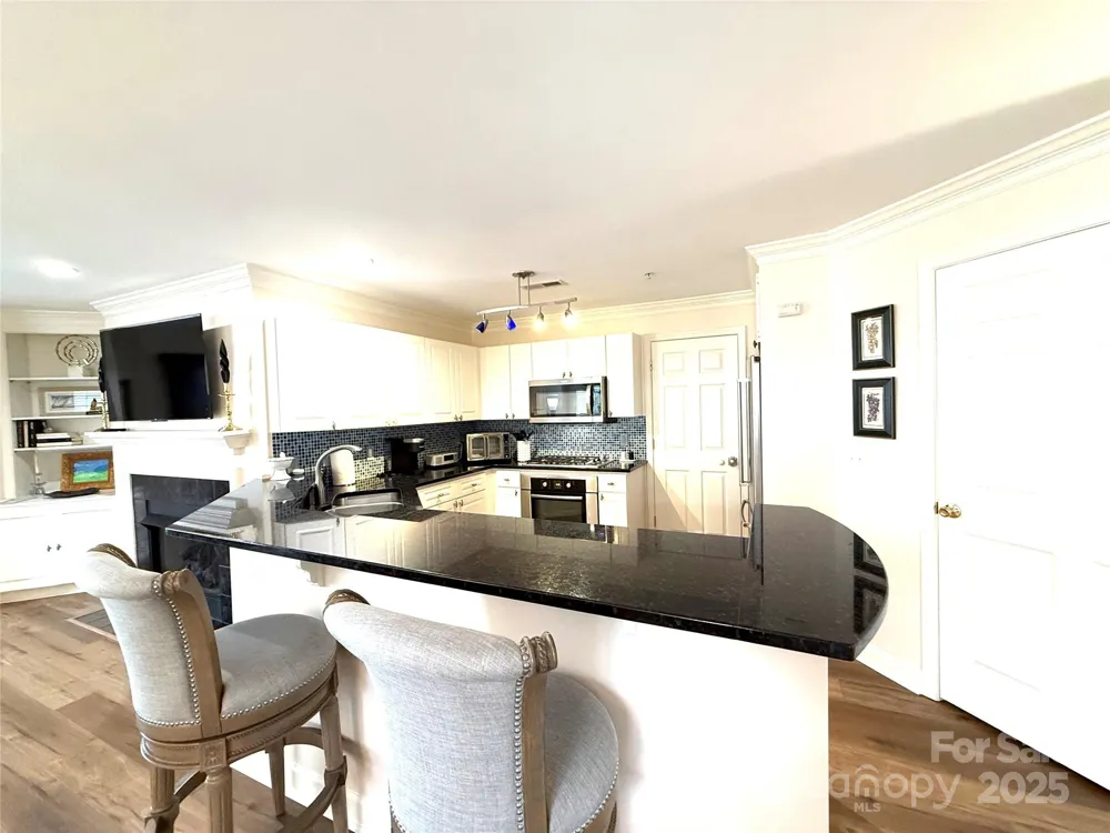 930 Jetton Street #20 Davidson, NC 28036