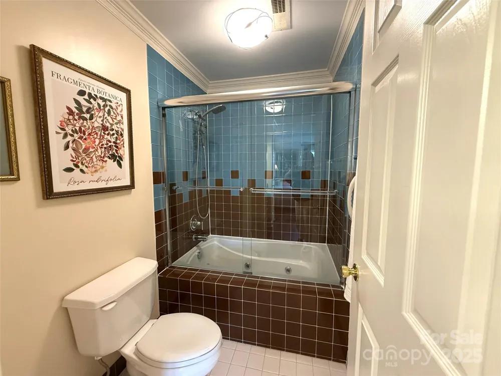 930 Jetton Street #20 Davidson, NC 28036