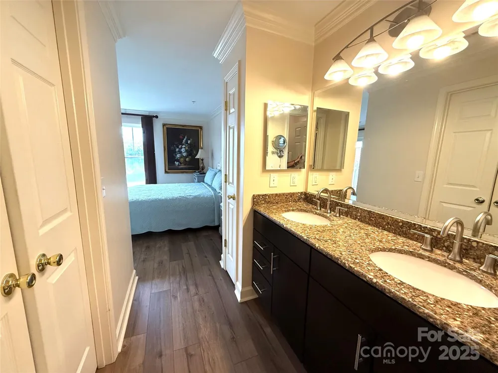 930 Jetton Street #20 Davidson, NC 28036