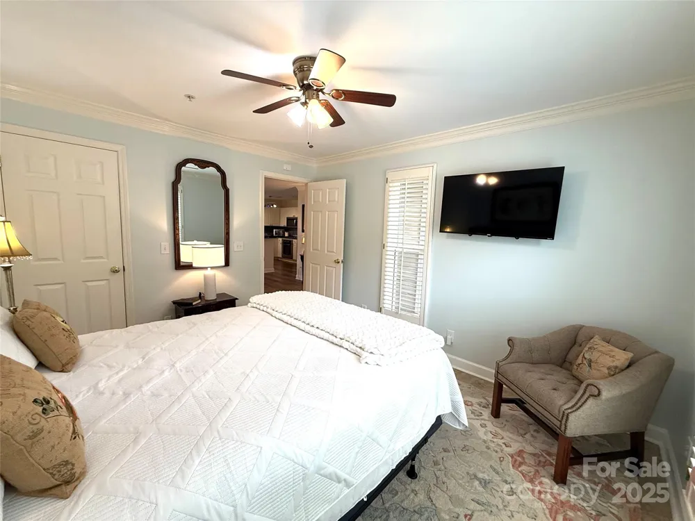 930 Jetton Street #20 Davidson, NC 28036