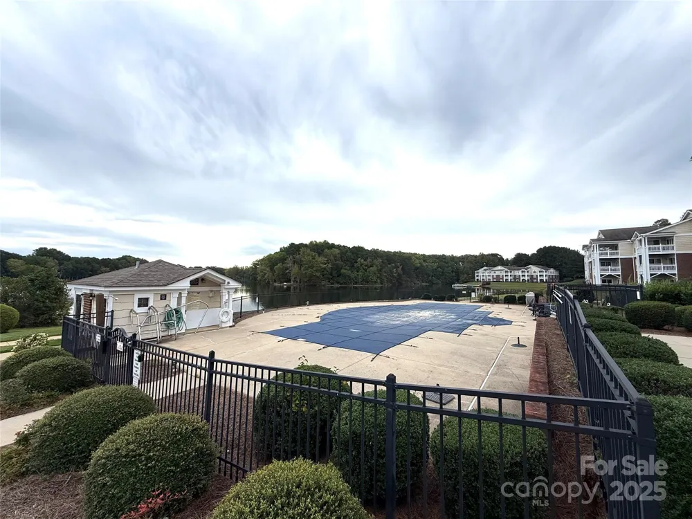 930 Jetton Street #20 Davidson, NC 28036