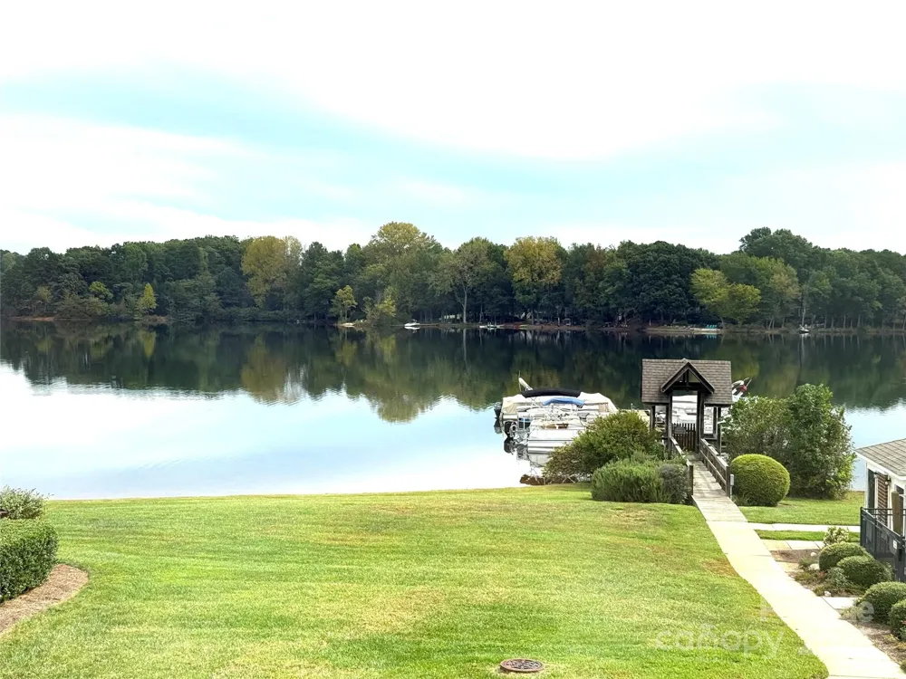 930 Jetton Street #20 Davidson, NC 28036