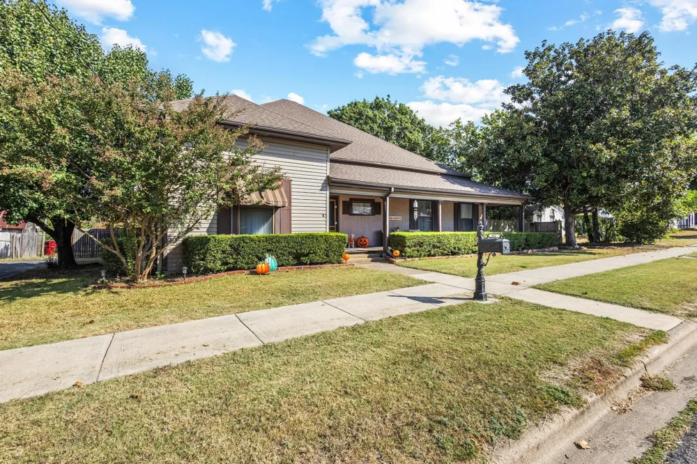 302 W Main Street Honey Grove, TX 75446