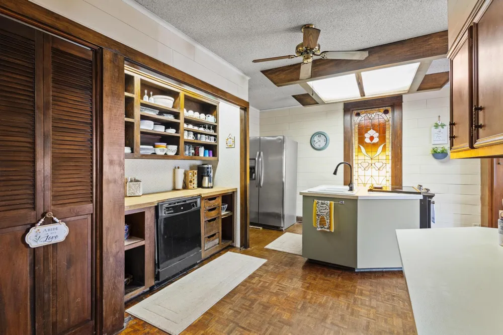 302 W Main Street Honey Grove, TX 75446