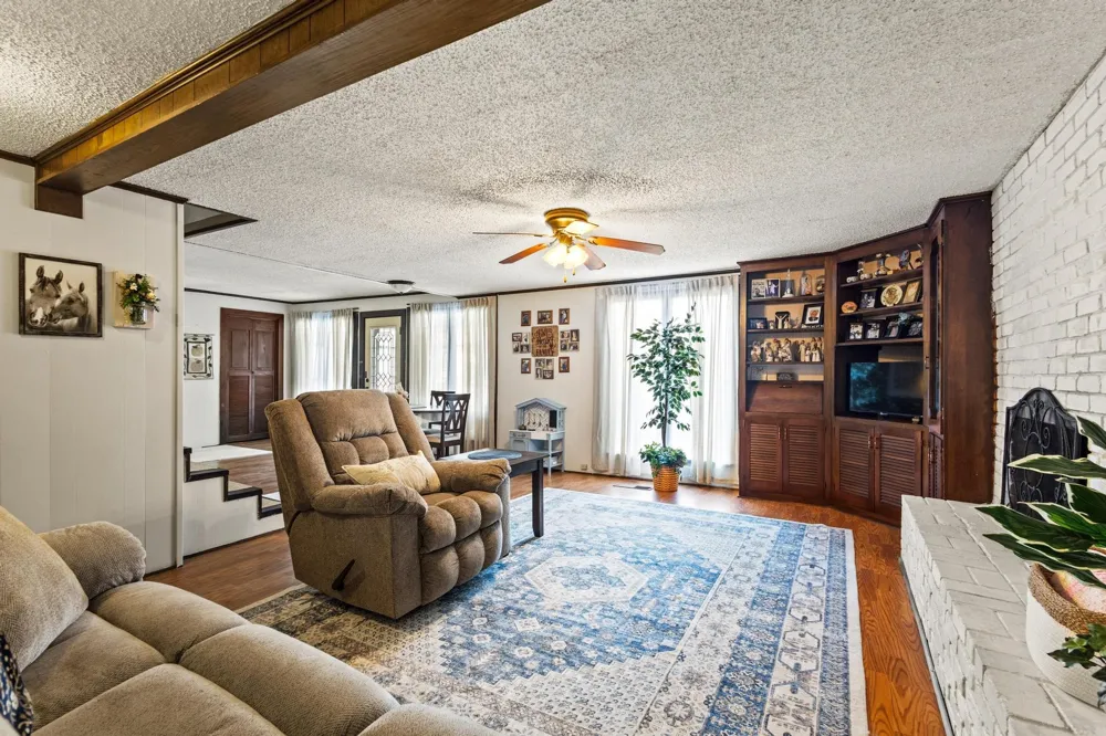 302 W Main Street Honey Grove, TX 75446