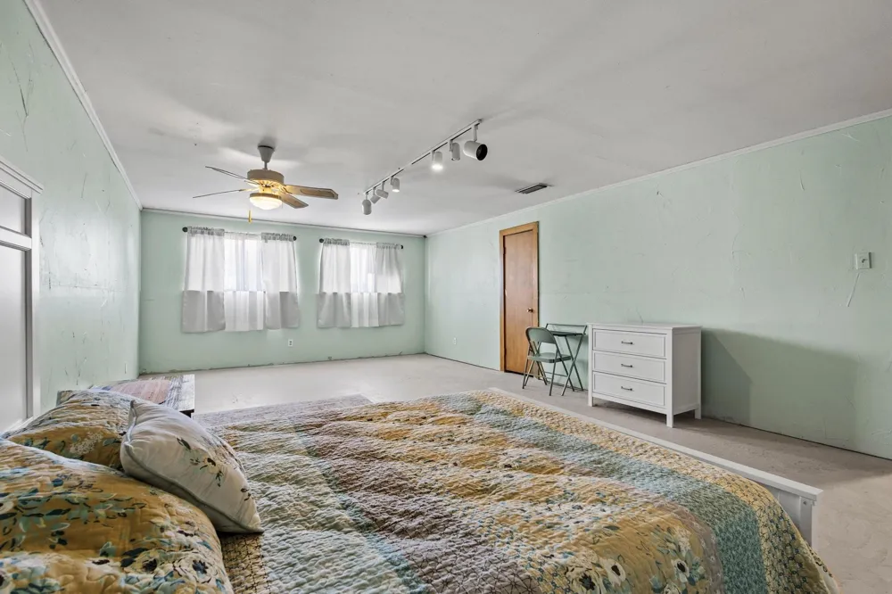 302 W Main Street Honey Grove, TX 75446