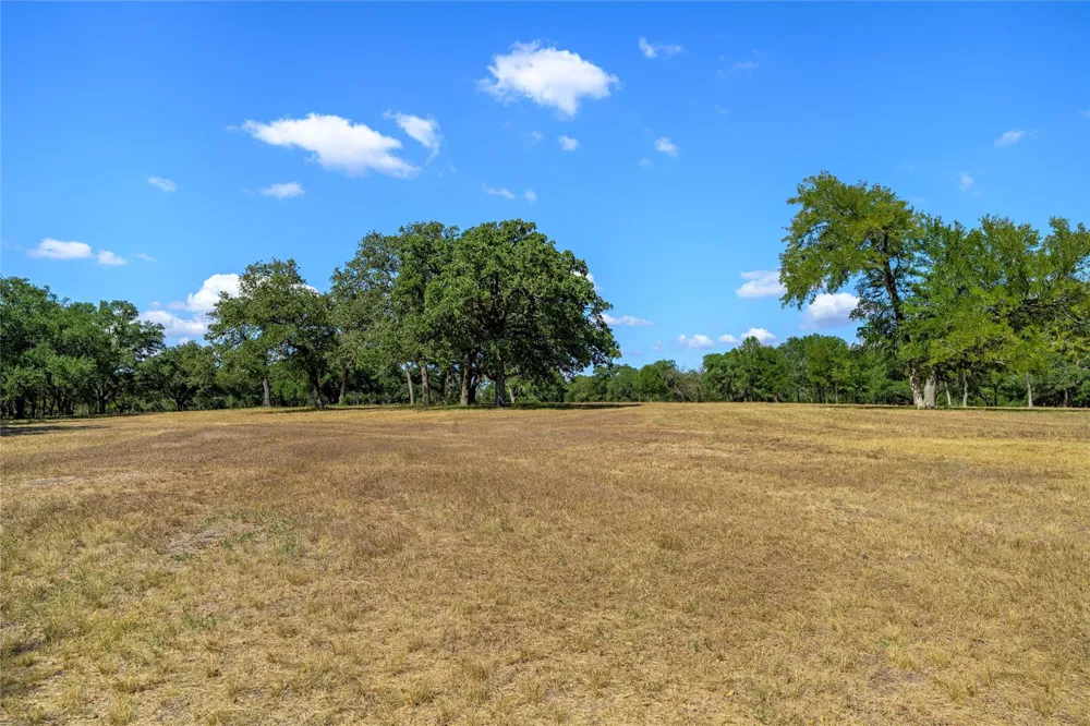 5327 State Highway 159 La Grange, TX 78945