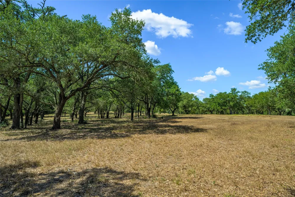 5327 State Highway 159 La Grange, TX 78945